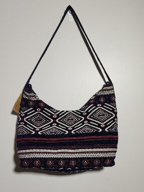 Handwoven Geometric Shoulder Bag in Black, Cream & Burgundy